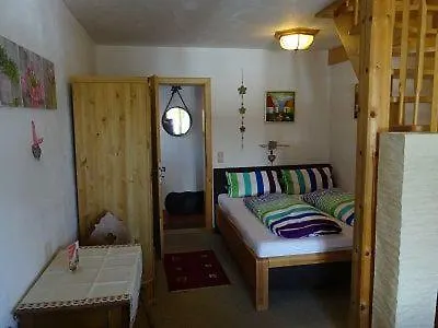 בית הארחה Zum Alten Forsthaus