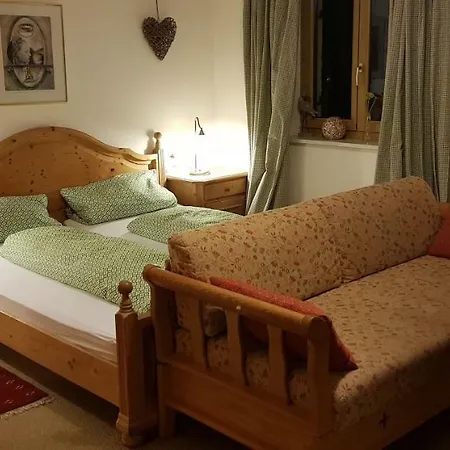 בית הארחה Zum Alten Forsthaus 3*