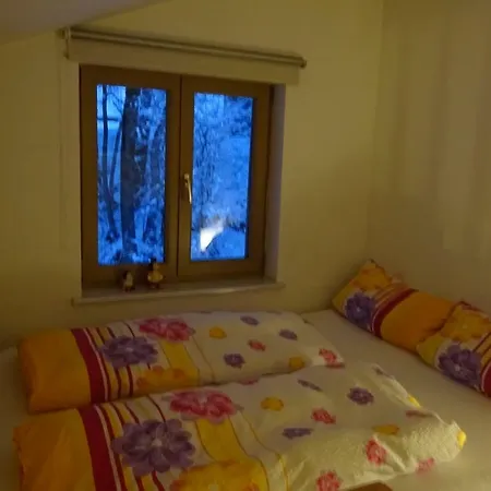 Zum Alten Forsthaus *